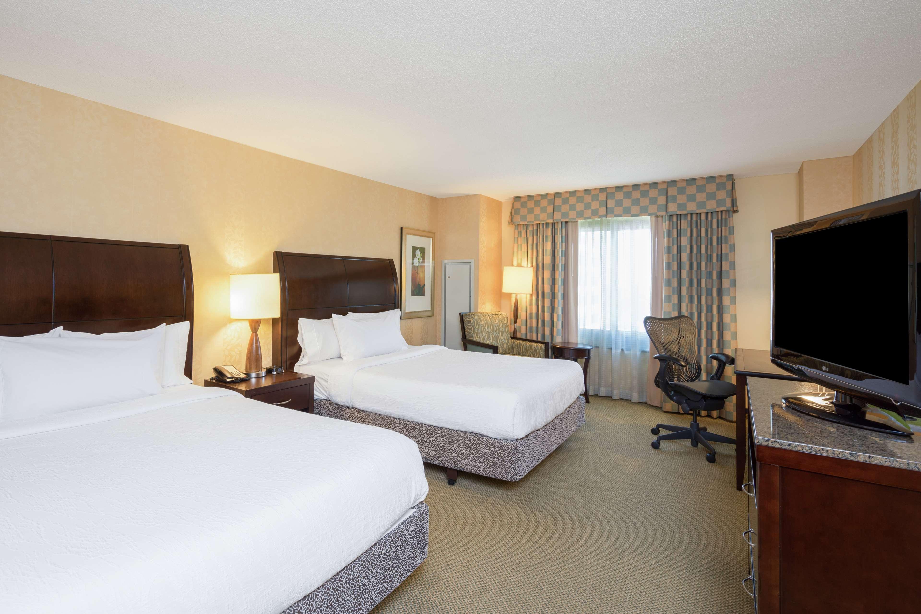 Hilton Garden Inn Bethesda Downtown Zewnętrze zdjęcie