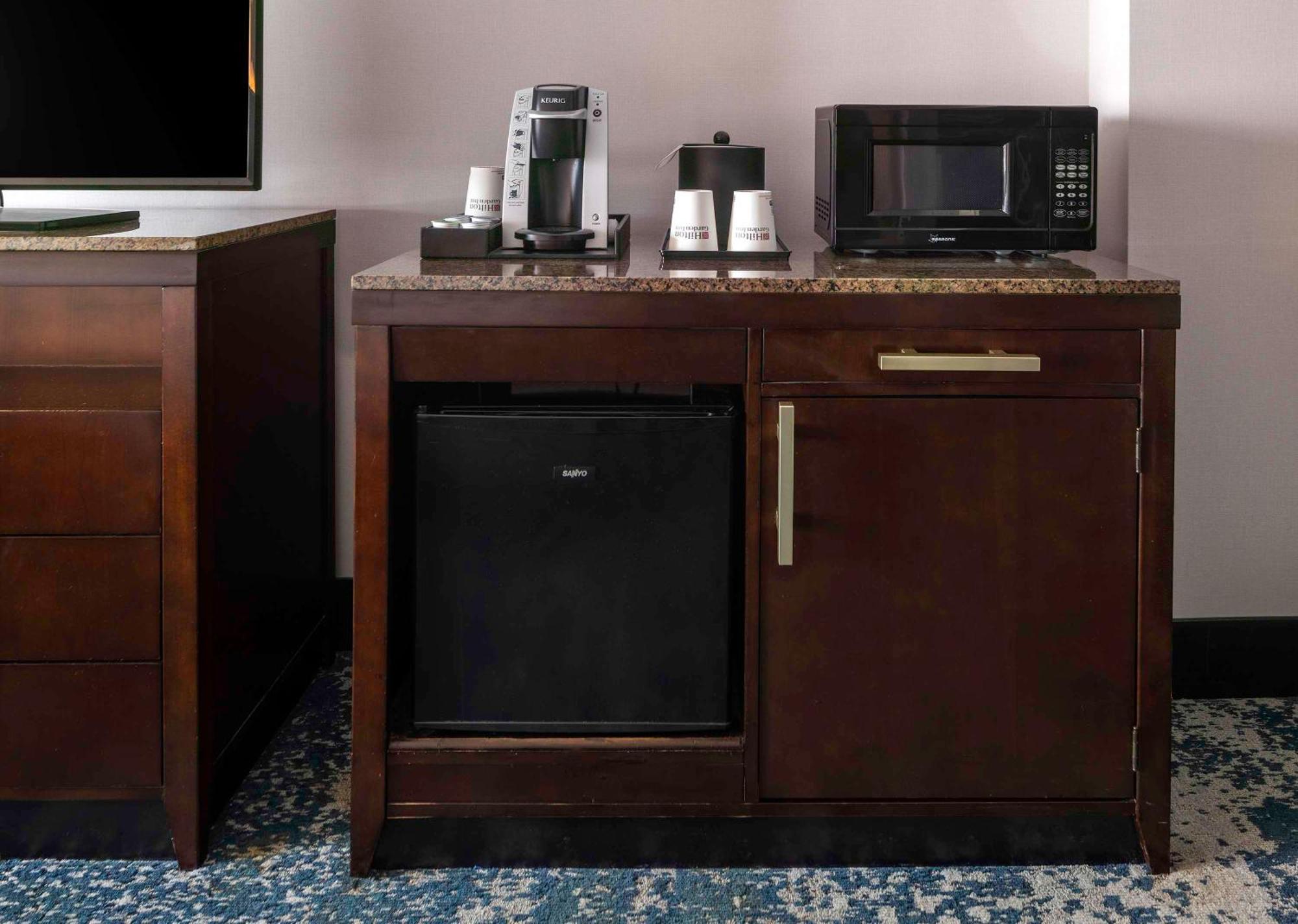 Hilton Garden Inn Bethesda Downtown Zewnętrze zdjęcie