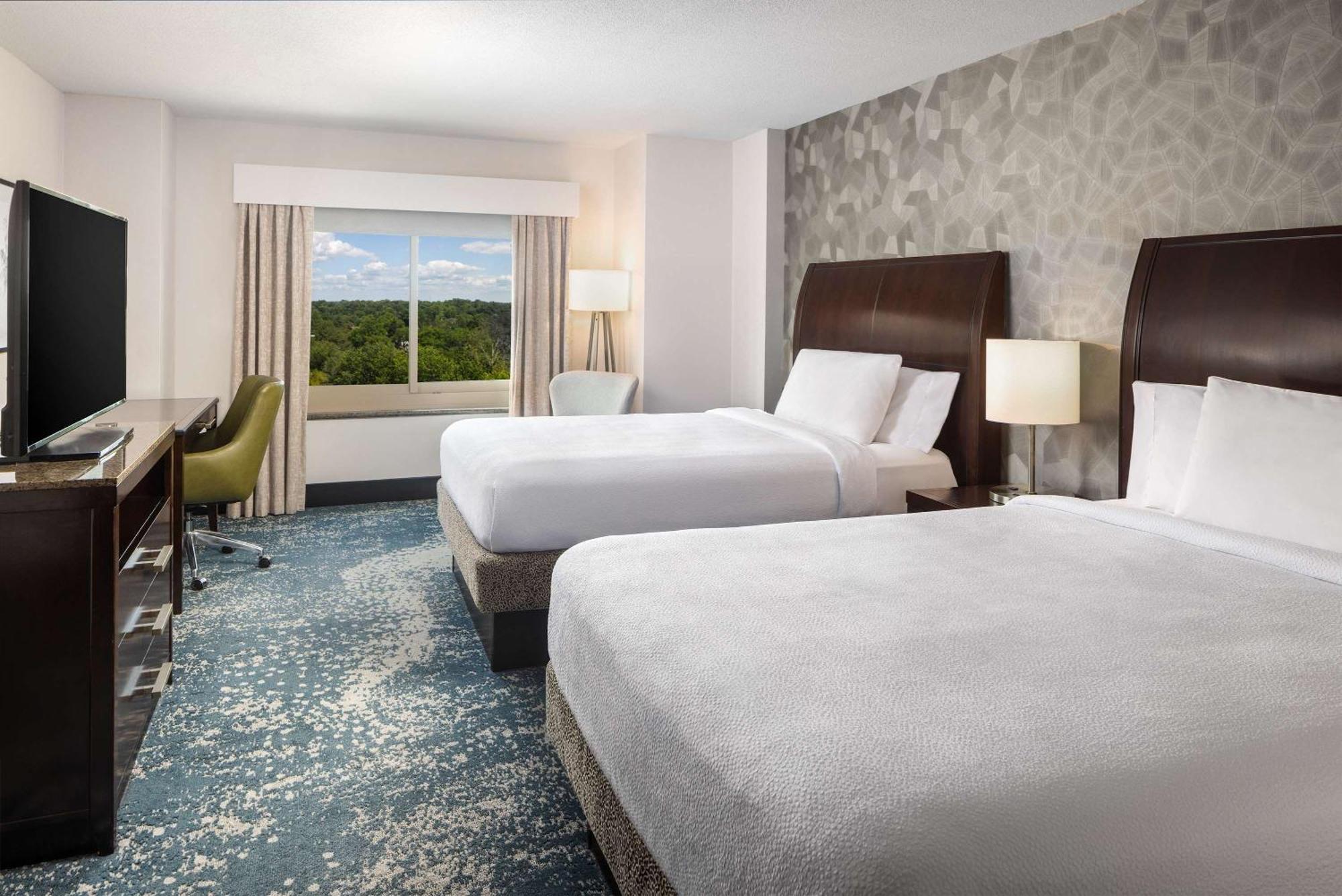 Hilton Garden Inn Bethesda Downtown Zewnętrze zdjęcie